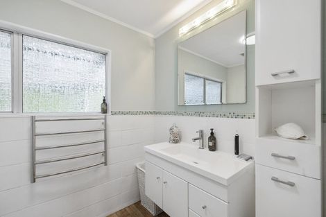 Photo of property in 34 Graham Place, Bellevue, Tauranga, 3110