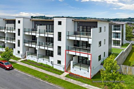 Photo of property in 20/11 Carlos Drive, Flat Bush, Auckland, 2016