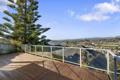 Photo of property in 13 Bella Vista, Melrose, Wellington, 6023