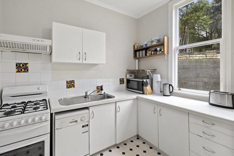 Photo of property in 55 Moxham Avenue, Hataitai, Wellington, 6021