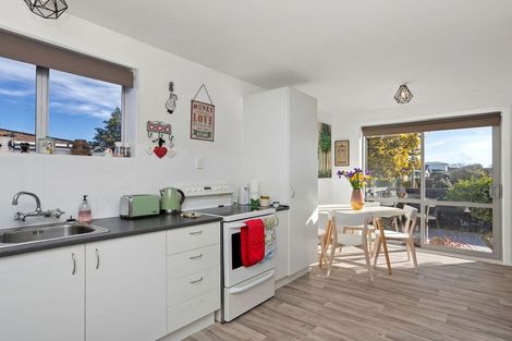 Photo of property in 8 Ashwood Street, Parklands, Christchurch, 8083