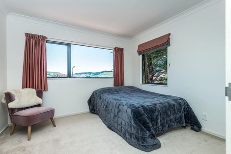 Photo of property in 2 Ridley Green, Churton Park, Wellington, 6037