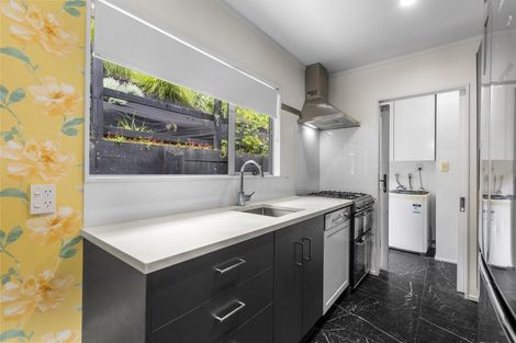 Photo of property in 33g Waimapu Street, Greerton, Tauranga, 3112