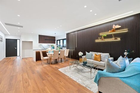 Photo of property in 25 Whakairo Crescent, Gulf Harbour, 0930