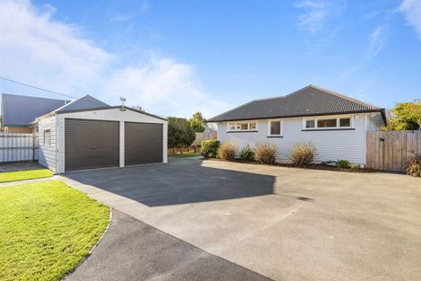 Photo of property in 174 Langdons Road, Northcote, Christchurch, 8052