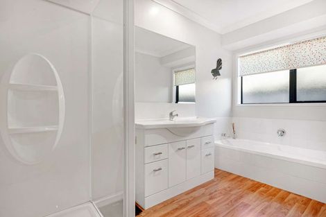 Photo of property in 51 White Horse Drive, Whakatane, 3120