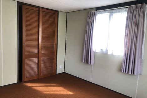 Photo of property in 29 Stottholm Road, Titirangi, Auckland, 0604