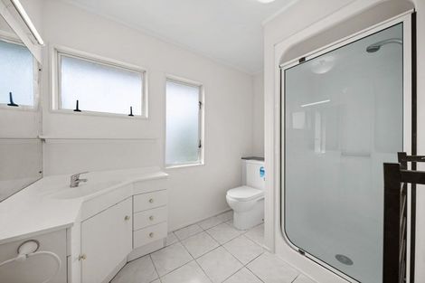 Photo of property in 4 Waipa Street, Birkenhead, Auckland, 0626