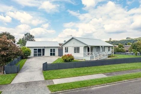 Photo of property in 1 Augustus Earle Place, Pukehangi, Rotorua, 3015