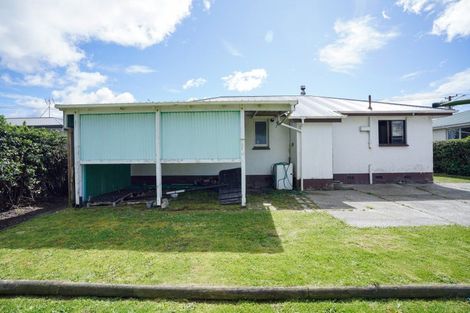 Photo of property in 33 Stirrat Street, Kingswell, Invercargill, 9812