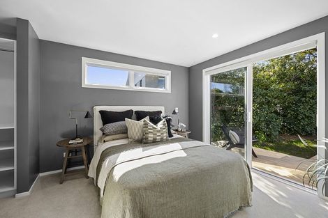 Photo of property in 52 Wairau Road, Oakura, 4314