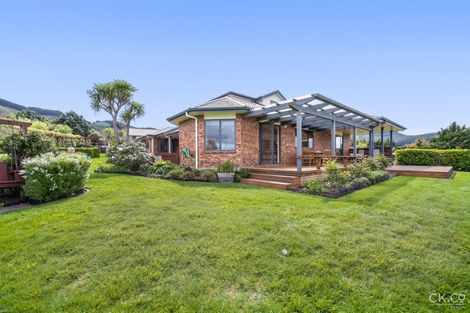 Photo of property in 63 Kirton Drive, Riverstone Terraces, Upper Hutt, 5018