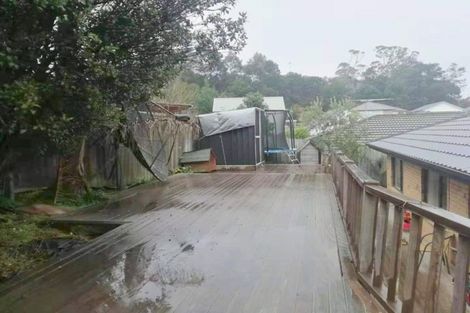 Photo of property in 3 Marbella Crescent, Oteha, Auckland, 0632