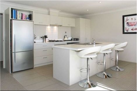 Photo of property in 82 Staithes Drive North, Whitby, Porirua, 5024