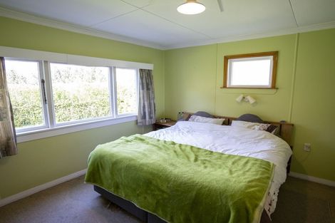 Photo of property in 42 Falcon Street, Palmerston, 9430