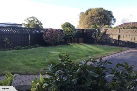 Photo of property in 5 Rhyl Place, Bryndwr, Christchurch, 8053