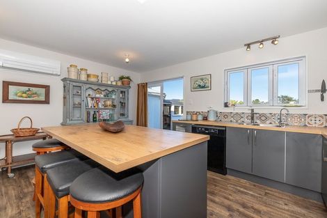 Photo of property in 14 Coates Street, Westport, 7825