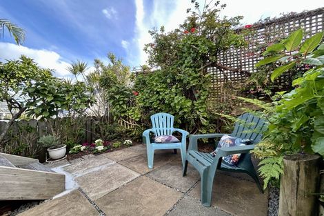 Photo of property in 2/9 Calliope Road, Devonport, Auckland, 0624