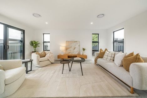 Photo of property in 4 Mcmillan Lane, Wallaceville, Upper Hutt, 5018