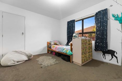 Photo of property in 1 Bullmore Place, Pukehangi, Rotorua, 3015