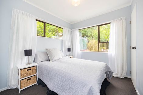 Photo of property in 2/48 Hogans Road, Glenfield, Auckland, 0629