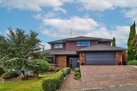 Photo of property in 13 Halladale Road, Papakowhai, Porirua, 5024