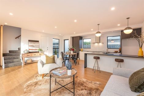 Photo of property in 2/27 Springfield Road, St Albans, Christchurch, 8014