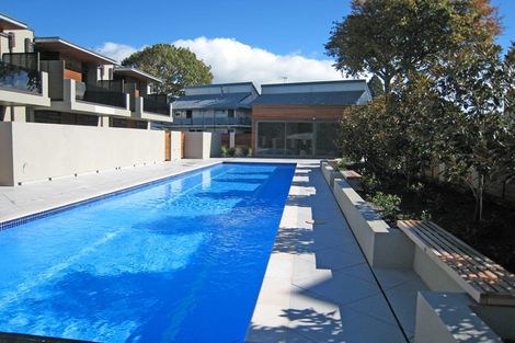 Photo of property in 2/88 Lake Terrace, Taupo, 3330