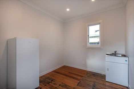Photo of property in 9 Milverton Avenue, Hokowhitu, Palmerston North, 4410