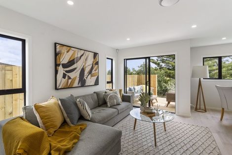 Photo of property in 33a Patons Road, Howick, Auckland, 2014