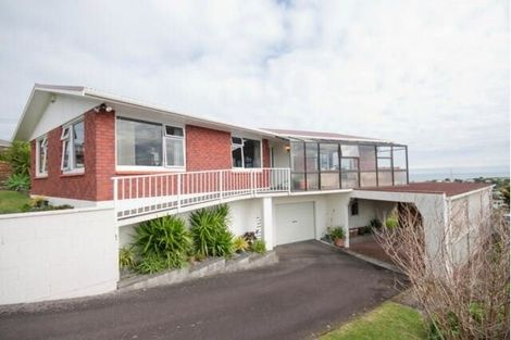 Photo of property in 25 Crownhill Street, Spotswood, New Plymouth, 4310