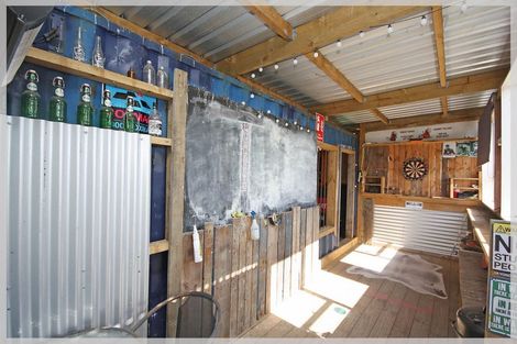 Photo of property in 128 Cummerfield Road, Foxton, 4891