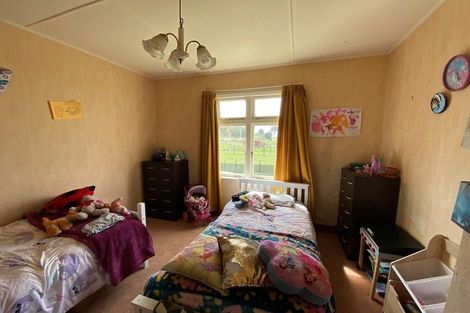 Photo of property in 328 Arapaepae Road, Levin, 5571