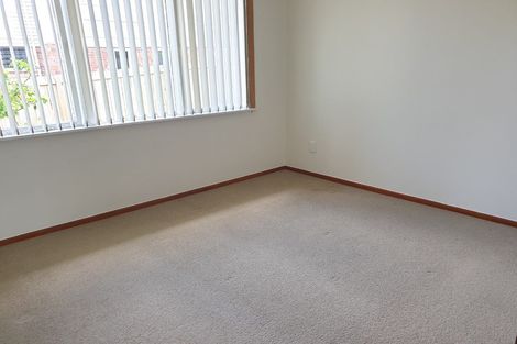 Photo of property in 10 Lyttelton Avenue, Forrest Hill, Auckland, 0620