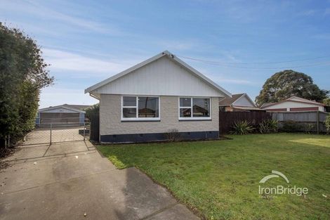 Photo of property in 15 Ruru Road, Linwood, Christchurch, 8062
