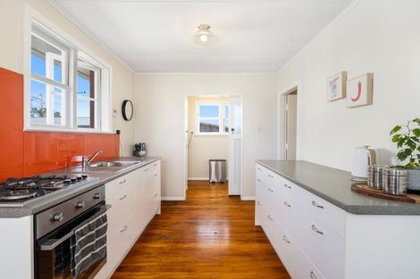 Photo of property in 20 Armstrong Place, Gonville, Whanganui, 4501