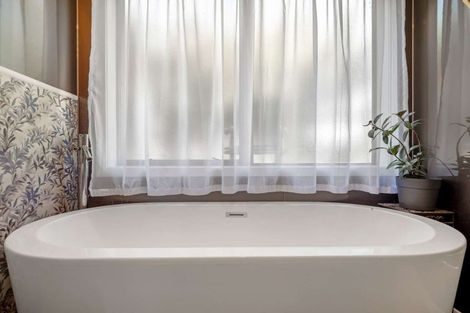 Photo of property in 75 Swayne Road, Cambridge, 3434