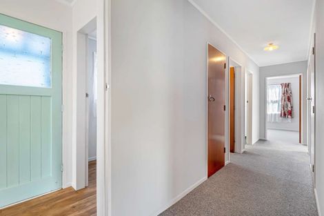 Photo of property in 7 Gloag Street, Waverley, 4510