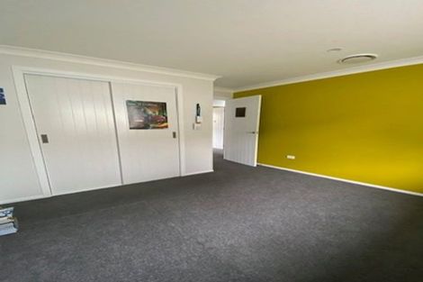 Photo of property in 52 Atherton Terrace, Churton Park, Wellington, 6037