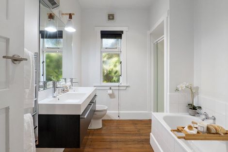 Photo of property in 32 Carrington Street, St Albans, Christchurch, 8014