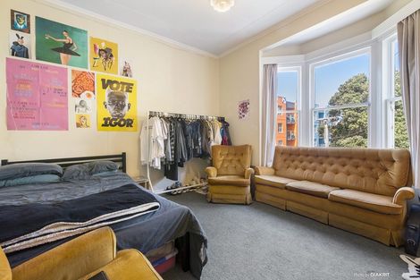 Photo of property in 30 Drummond Street, Mount Cook, Wellington, 6021