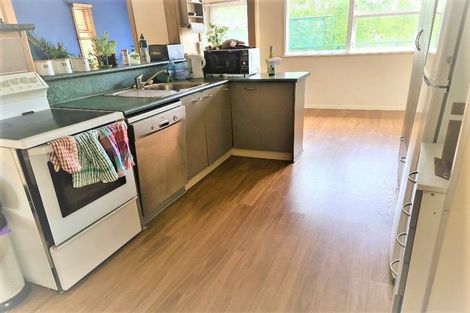 Photo of property in 1 Rosalind Road, Glenfield, Auckland, 0629