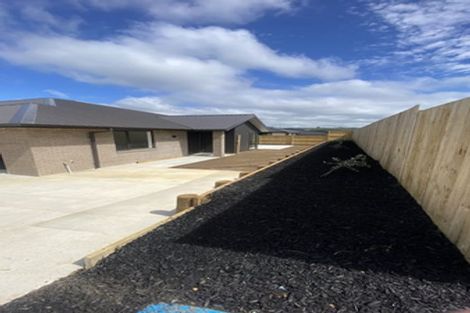 Photo of property in 35a Leathem Crescent, Pokeno, 2402