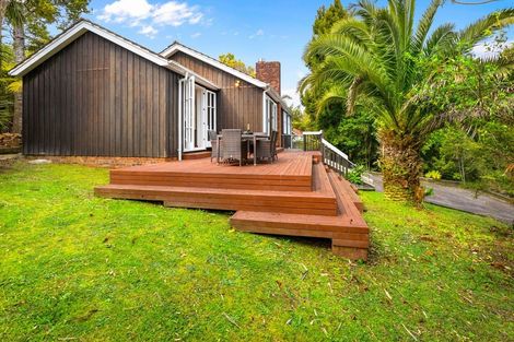 Photo of property in 342 Titirangi Road, Titirangi, Auckland, 0604