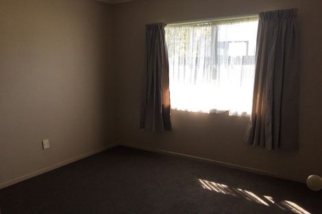 Photo of property in 25a Lyn Grove, Papamoa Beach, Papamoa, 3118