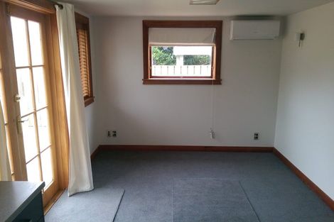 Photo of property in 51 Eden Street, Island Bay, Wellington, 6023