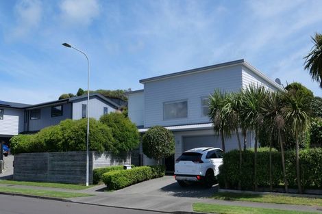 Photo of property in 61 Hillcrest Road North, Raumati Beach, Paraparaumu, 5032
