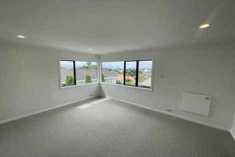Photo of property in 1/12 Richards Avenue, Forrest Hill, Auckland, 0620