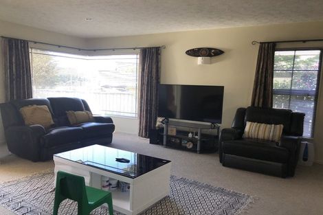 Photo of property in 11 Ring Lane, Paparangi, Wellington, 6037