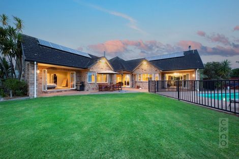 Photo of property in 17 Deacon Road, Riverhead, Kumeu, 0892